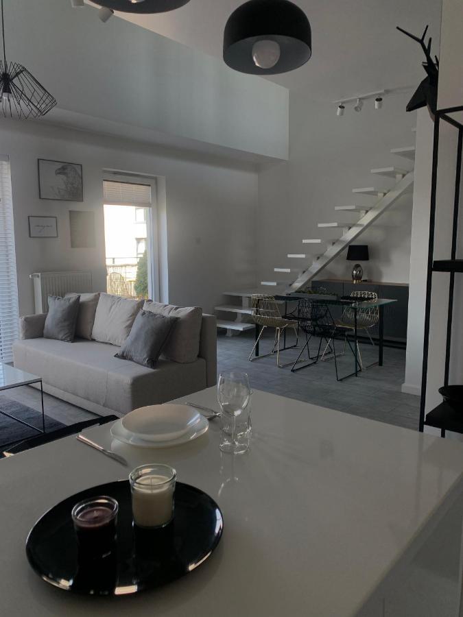 Ekskluzywny Penthouse Z Ogrodem W Centrum Lodzi Exterior foto