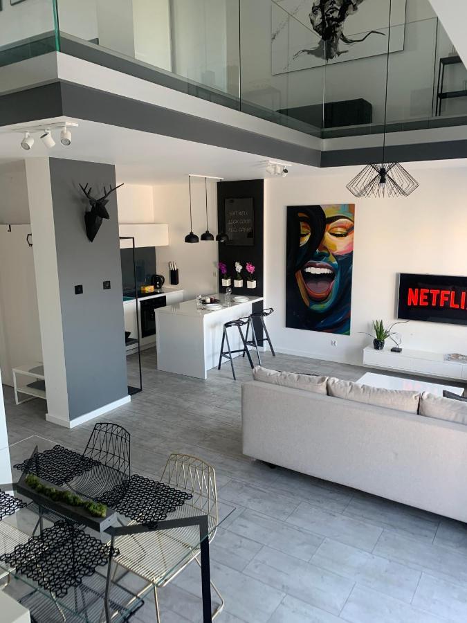 Ekskluzywny Penthouse Z Ogrodem W Centrum Lodzi Exterior foto